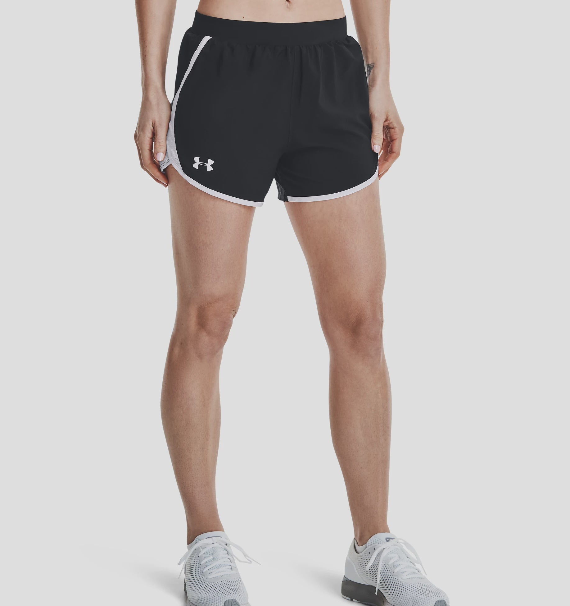 Women's UA Fly-By 2.0 Shorts - Black / White